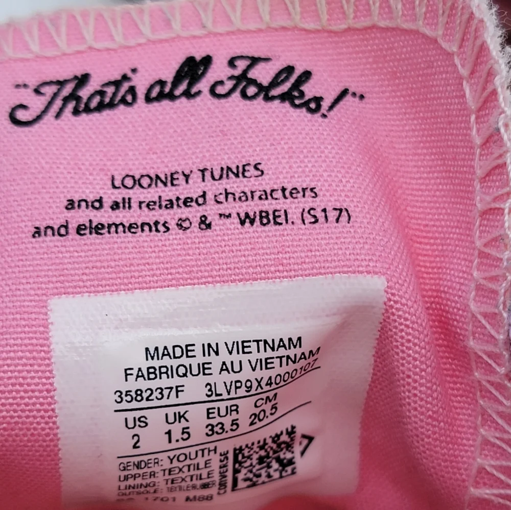 Converse | Chuck Taylor All-Star Looney Tunes Tweety Bird Sneakers Size 2